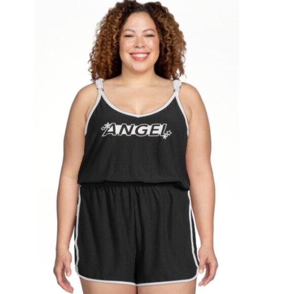 Juniors: No Boundaries Romper - Picture 12 of 16